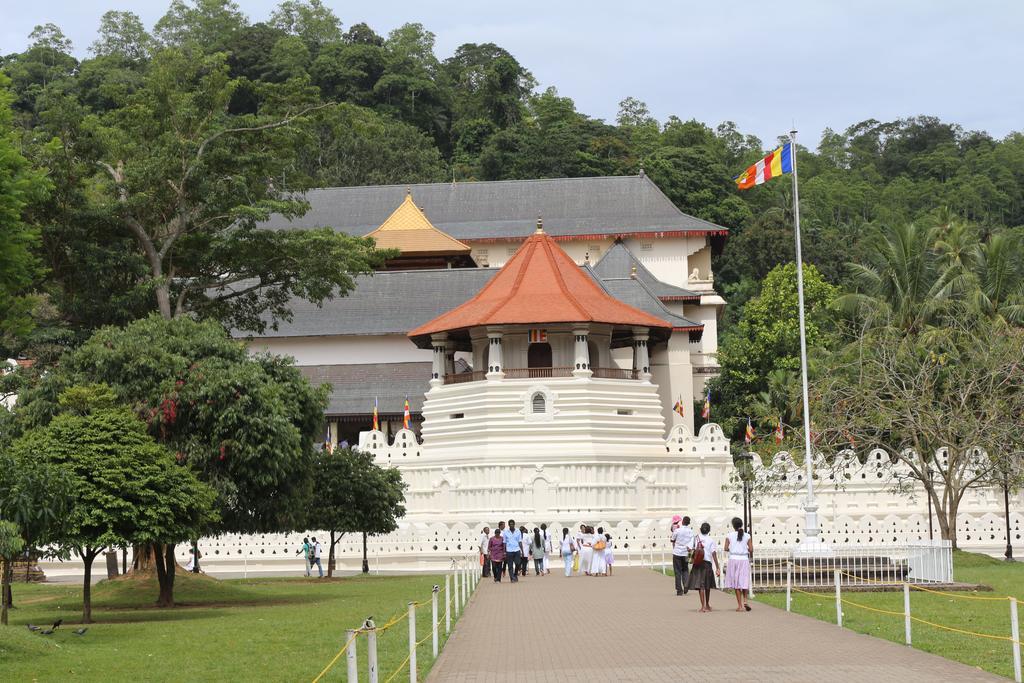 Kandy View Villa Exterior photo